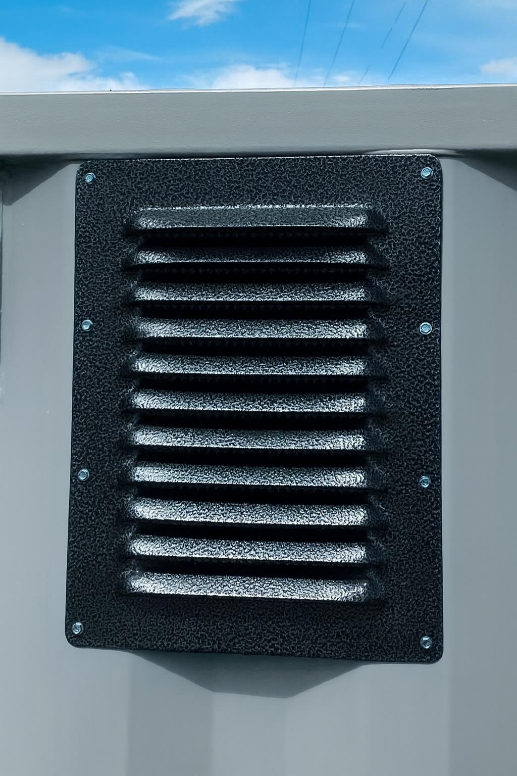 Container Louvre Vent - Large